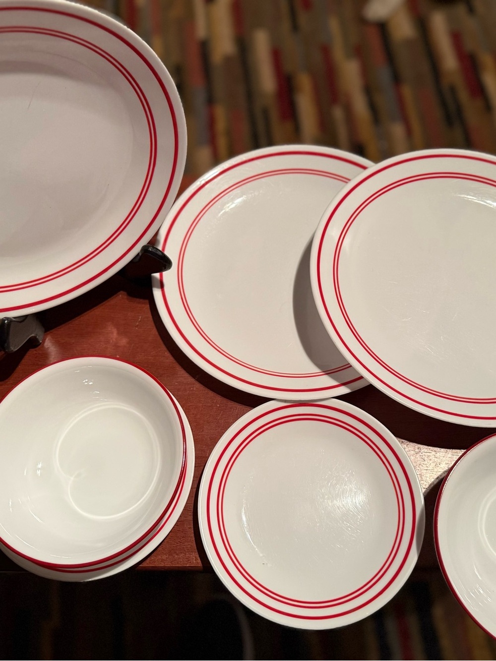Corelle Whi Dinnerware /Dual Red Band Accent 4 Dinner, 2 bread 6-3/4” 2 bowls.